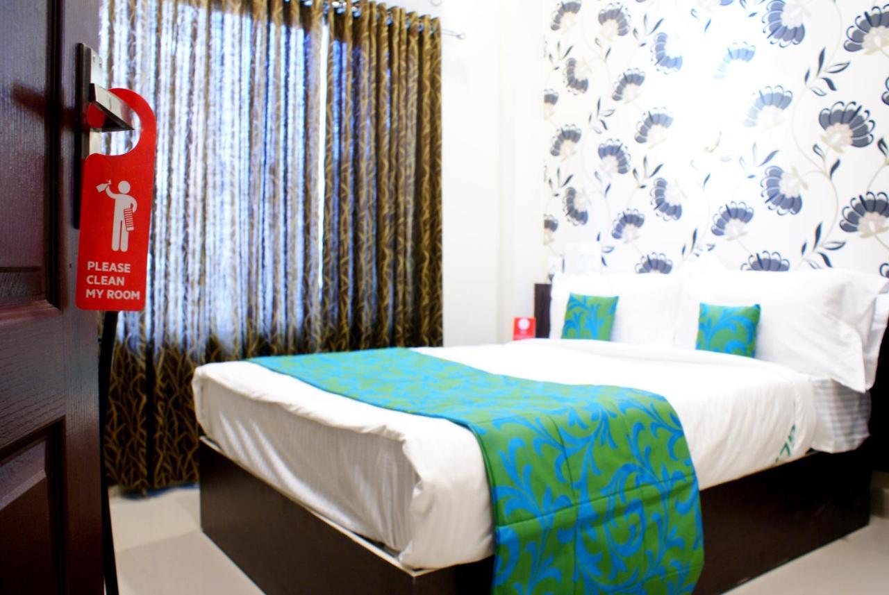 Collection O 8267 Galaxy Inn Kochi Dış mekan fotoğraf